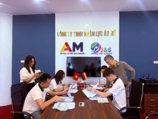 Học viên Trung tâm Âu Mỹ là ai